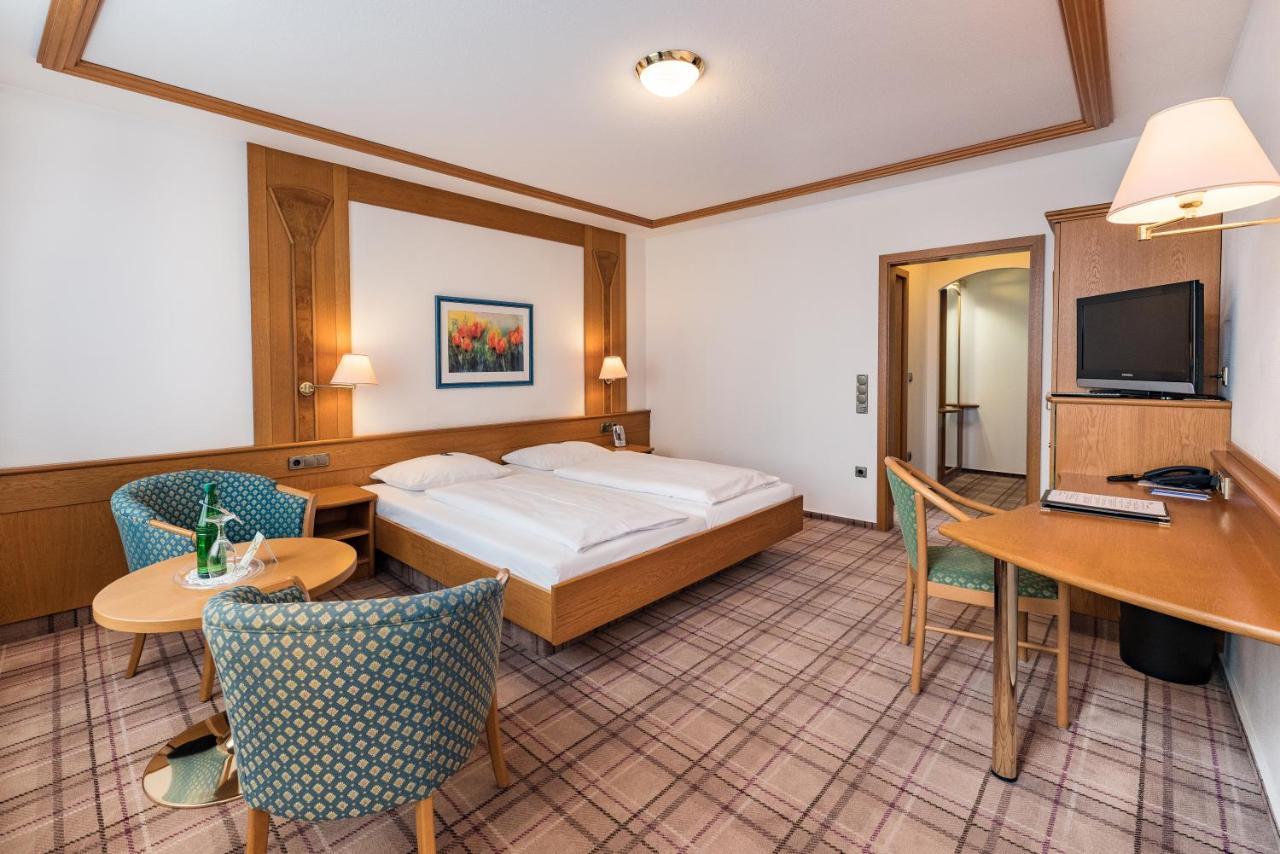 Goebels Hotel Zum Loewen Friedewald  Luaran gambar